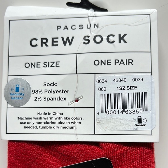 ⭐️NWT-PacSun Red Casual Crew Socks with Gold Logo - Picture 5 of 7